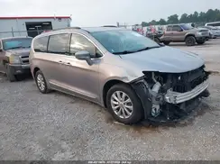 2C4RC1BGXHR576176 2017 CHRYSLER PACIFICA