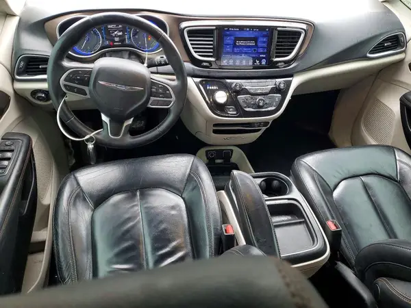 2C4RC1BGXHR579420 2017 CHRYSLER PACIFICA - Image 8