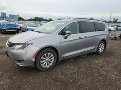2C4RC1BGXHR592751 2017 CHRYSLER PACIFICA