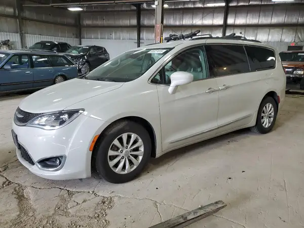 2C4RC1BGXHR598954 2017 CHRYSLER PACIFICA - Image 1