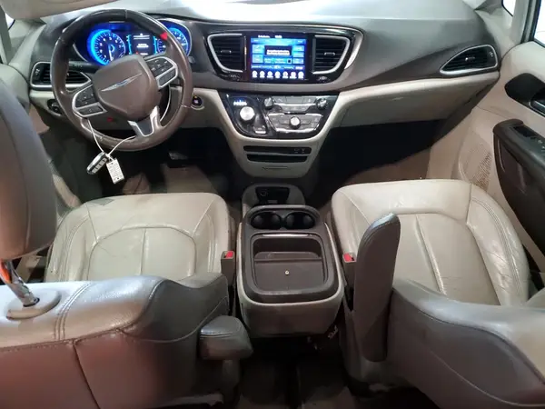 2C4RC1BGXHR598954 2017 CHRYSLER PACIFICA - Image 8