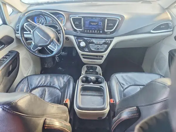 2C4RC1BGXHR610682 2017 CHRYSLER PACIFICA - Image 8