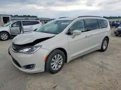 2C4RC1BGXHR613792 2017 CHRYSLER PACIFICA