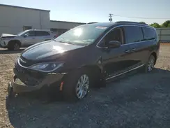 2C4RC1BGXHR620788 2017 CHRYSLER PACIFICA