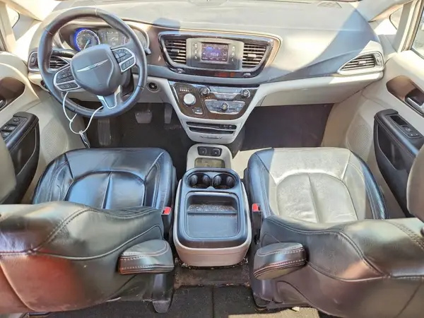 2C4RC1BGXHR627434 2017 CHRYSLER PACIFICA - Image 8