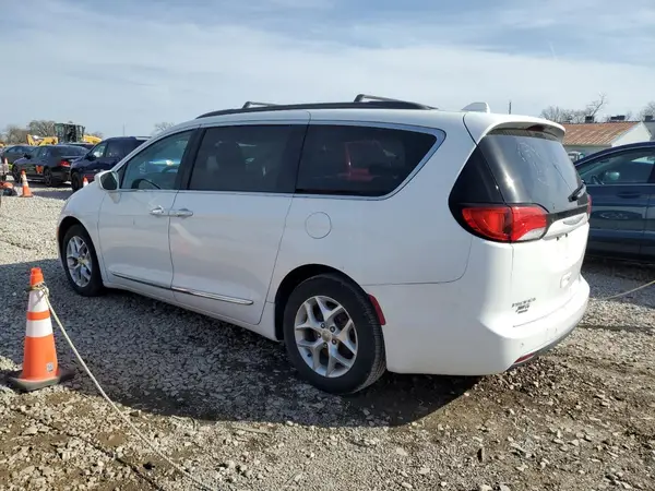 2C4RC1BGXHR638143 2017 CHRYSLER PACIFICA - Image 2
