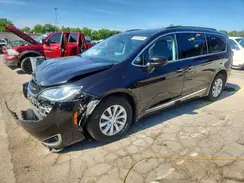 2C4RC1BGXHR638255 2017 CHRYSLER PACIFICA