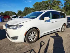 2C4RC1BGXHR642256 2017 CHRYSLER PACIFICA