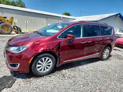 2C4RC1BGXHR648221 2017 CHRYSLER PACIFICA