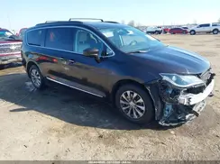 2C4RC1BGXHR667416 2017 CHRYSLER PACIFICA