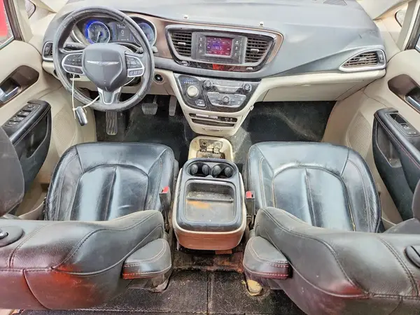 2C4RC1BGXHR667478 2017 CHRYSLER PACIFICA - Image 8