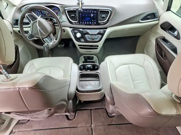 2C4RC1BGXHR670185 2017 CHRYSLER PACIFICA - Image 8