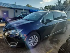 2C4RC1BGXHR675628 2017 CHRYSLER PACIFICA