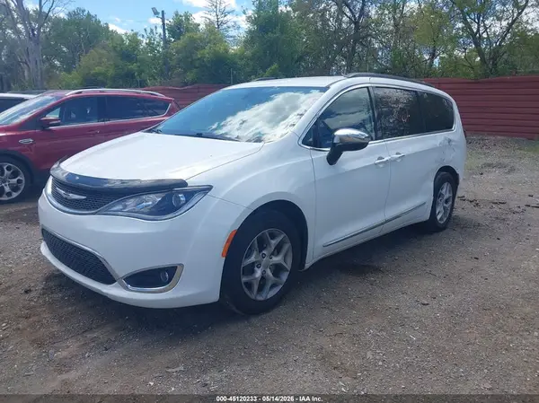 2C4RC1BGXHR676214 2017 CHRYSLER PACIFICA - Image 2