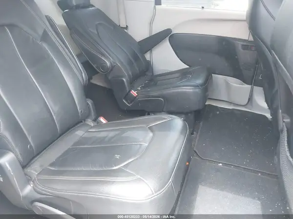 2C4RC1BGXHR676214 2017 CHRYSLER PACIFICA - Image 8