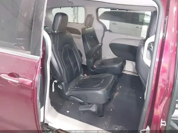 2C4RC1BGXHR687889 2017 CHRYSLER PACIFICA - Image 8