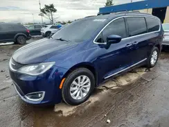 2C4RC1BGXHR688542 2017 CHRYSLER PACIFICA
