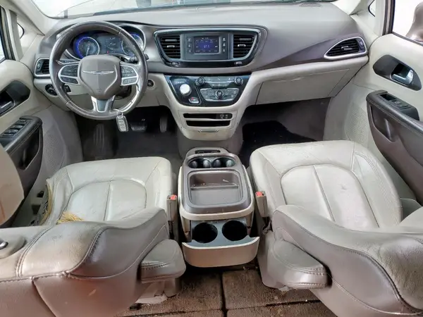 2C4RC1BGXHR695250 2017 CHRYSLER PACIFICA - Image 8