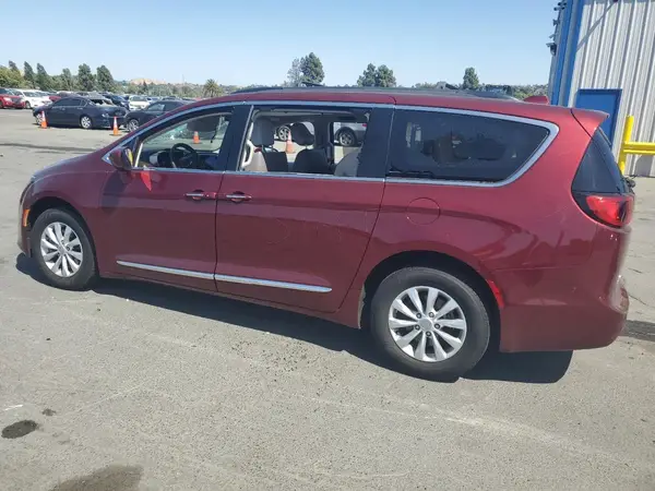 2C4RC1BGXHR720406 2017 CHRYSLER PACIFICA - Image 2