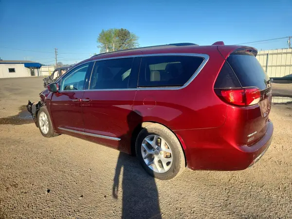 2C4RC1BGXHR730093 2017 CHRYSLER PACIFICA - Image 2