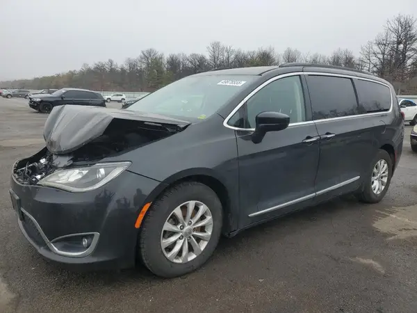 2C4RC1BGXHR743796 2017 CHRYSLER PACIFICA - Image 1