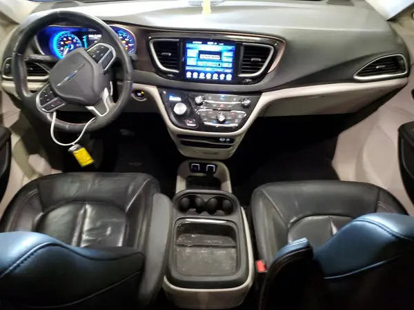 2C4RC1BGXHR744107 2017 CHRYSLER PACIFICA - Image 8