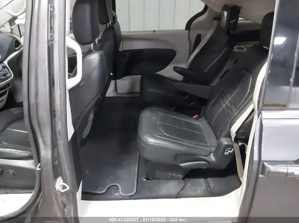 2C4RC1BGXHR753504 2017 CHRYSLER PACIFICA - Image 8