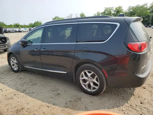 2C4RC1BGXHR758038 2017 CHRYSLER PACIFICA - Image 2