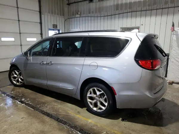 2C4RC1BGXHR759299 2017 CHRYSLER PACIFICA - Image 2