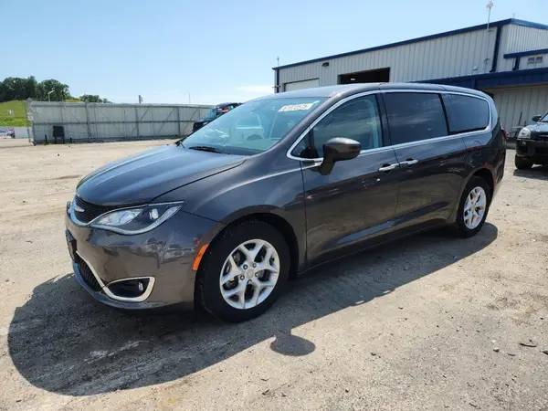 2C4RC1BGXHR768200 2017 CHRYSLER PACIFICA - Image 1