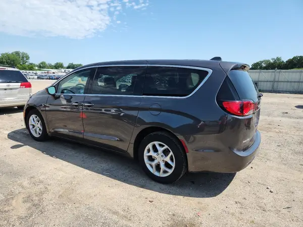 2C4RC1BGXHR768200 2017 CHRYSLER PACIFICA - Image 2