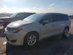 2C4RC1BGXHR768410 2017 CHRYSLER PACIFICA