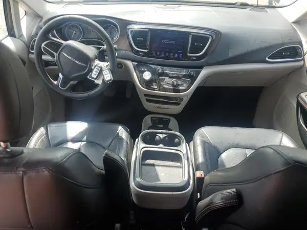 2C4RC1BGXHR771940 2017 CHRYSLER PACIFICA - Image 8