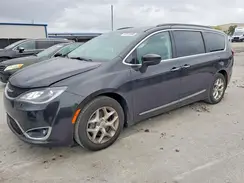 2C4RC1BGXHR777169 2017 CHRYSLER PACIFICA