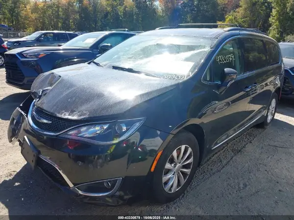 2C4RC1BGXHR785434 2017 CHRYSLER PACIFICA - Image 2