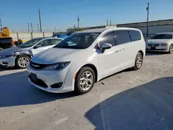 2C4RC1BGXHR796028 2017 CHRYSLER PACIFICA