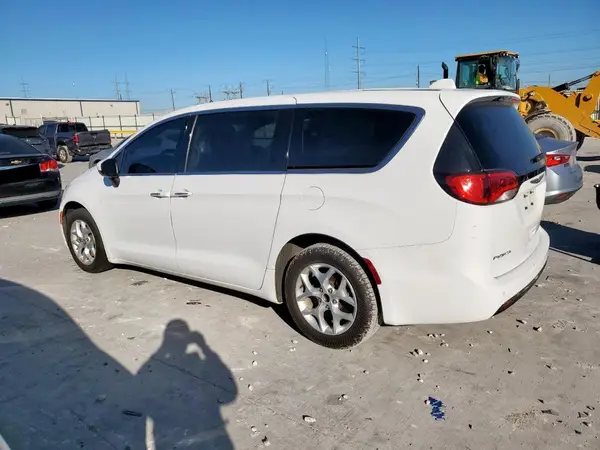2C4RC1BGXHR796028 2017 CHRYSLER PACIFICA - Image 2