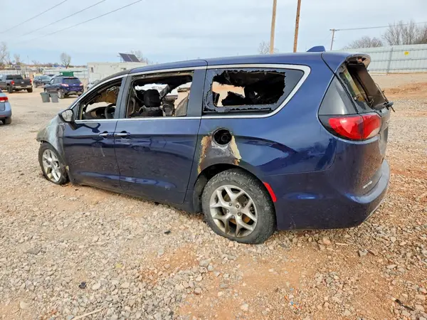 2C4RC1BGXHR803317 2017 CHRYSLER PACIFICA - Image 2