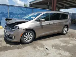 2C4RC1BGXHR810610 2017 CHRYSLER PACIFICA