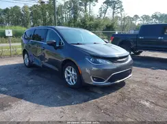 2C4RC1BGXHR816861 2017 CHRYSLER PACIFICA