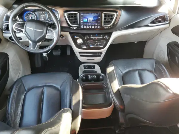 2C4RC1BGXHR820229 2017 CHRYSLER PACIFICA - Image 8
