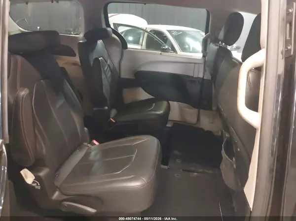 2C4RC1BGXHR821851 2017 CHRYSLER PACIFICA - Image 8
