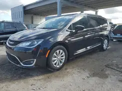 2C4RC1BGXHR827195 2017 CHRYSLER PACIFICA