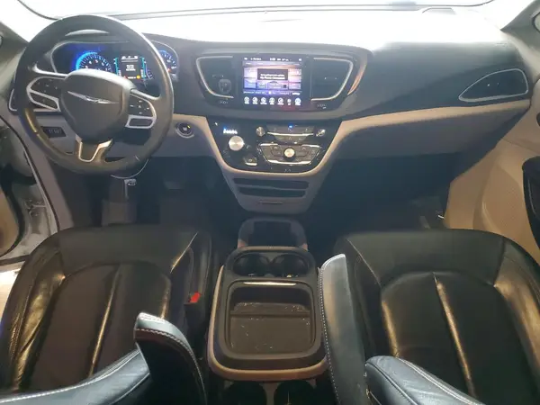 2C4RC1BGXHR832400 2017 CHRYSLER PACIFICA - Image 8