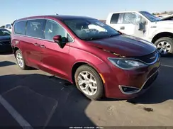2C4RC1BGXHR841209 2017 CHRYSLER PACIFICA