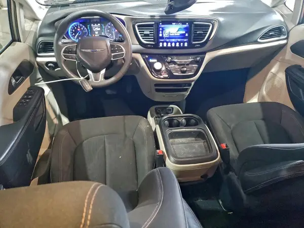 2C4RC1BGXHR841338 2017 CHRYSLER PACIFICA - Image 8