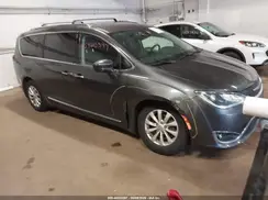 2C4RC1BGXJR110463 2018 CHRYSLER PACIFICA