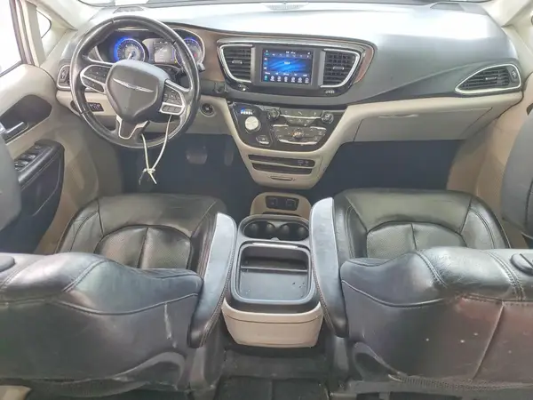 2C4RC1BGXJR110754 2018 CHRYSLER PACIFICA - Image 8