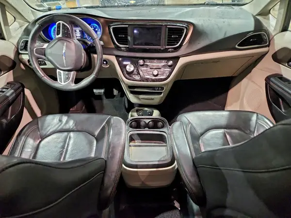 2C4RC1BGXJR114111 2018 CHRYSLER PACIFICA - Image 8