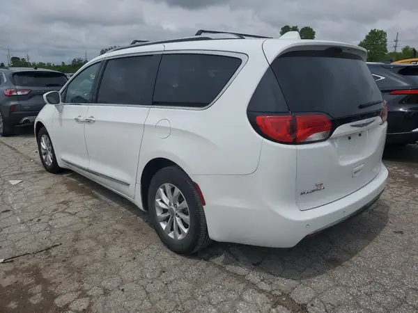2C4RC1BGXJR118868 2018 CHRYSLER PACIFICA - Image 2